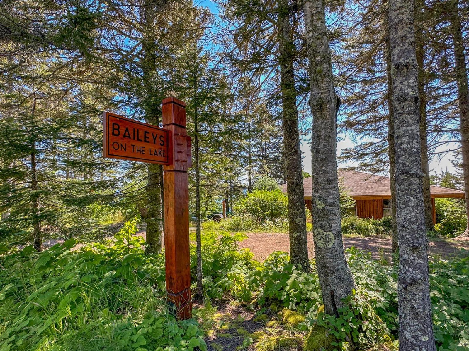 Baileys On The Lake By Cascade Vacation Rentals Lutsen Exterior photo