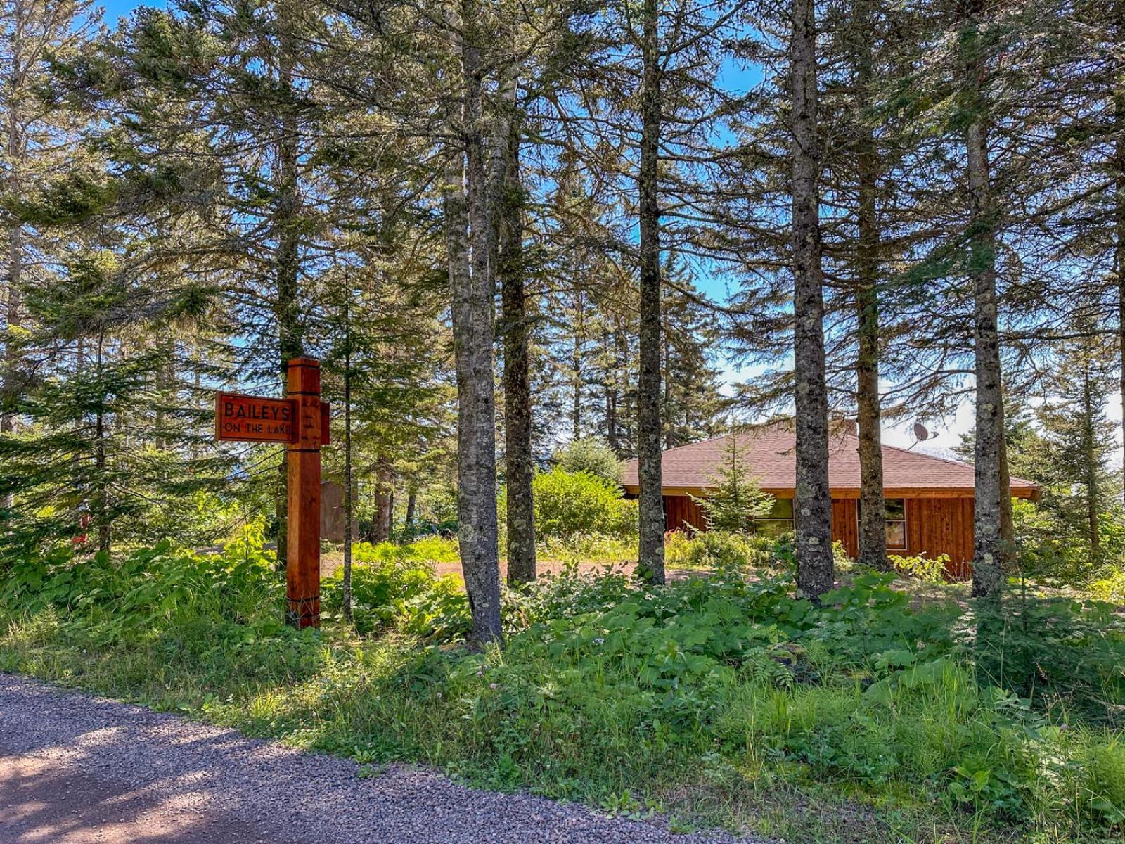 Baileys On The Lake By Cascade Vacation Rentals Lutsen Exterior photo