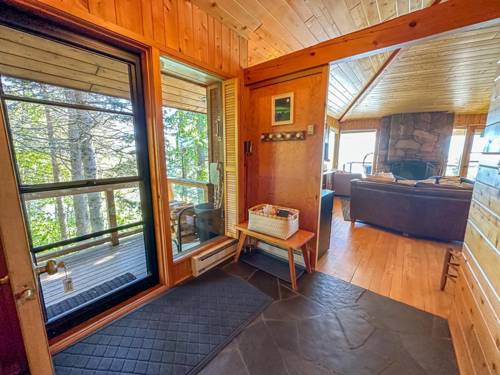 Baileys On The Lake By Cascade Vacation Rentals Lutsen Exterior photo